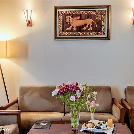 Areve Residence Boutique Hotel Yerevan Bagian luar foto