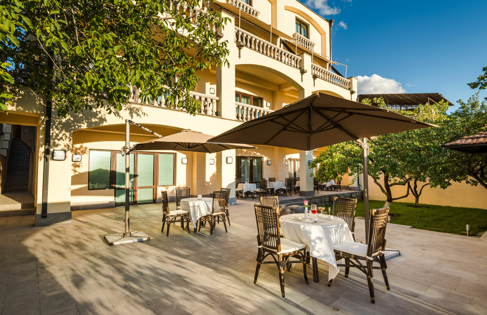 Areve Residence Boutique Hotel Yerevan Bagian luar foto