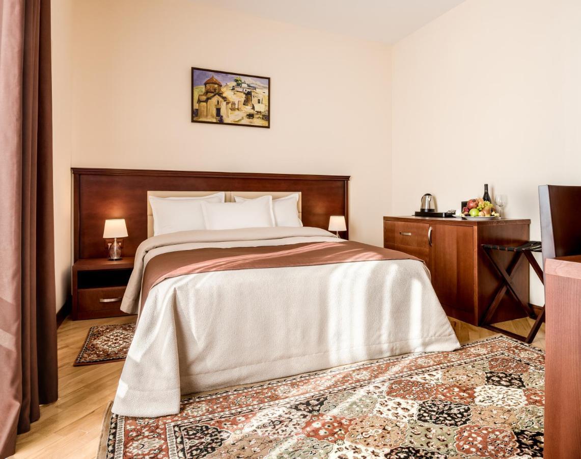 Areve Residence Boutique Hotel Yerevan Bagian luar foto
